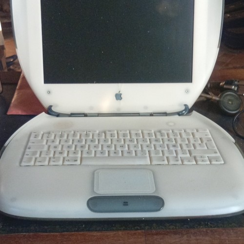 Apple ibook laptop - ibook, 13"